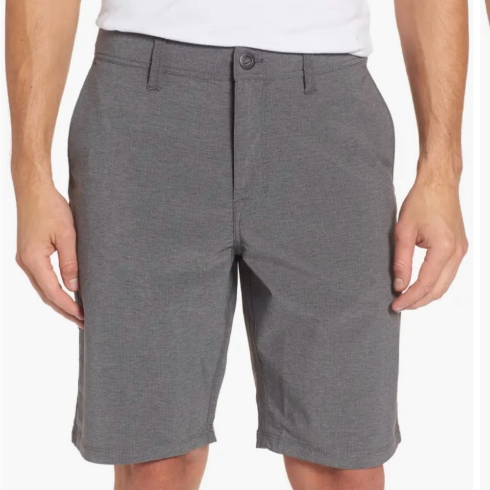Volcom men’s 32” shorts